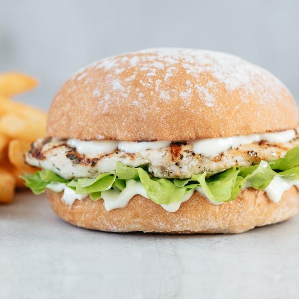 Kids' Chicken Burger & Chips | Ribs & Burgers Australia